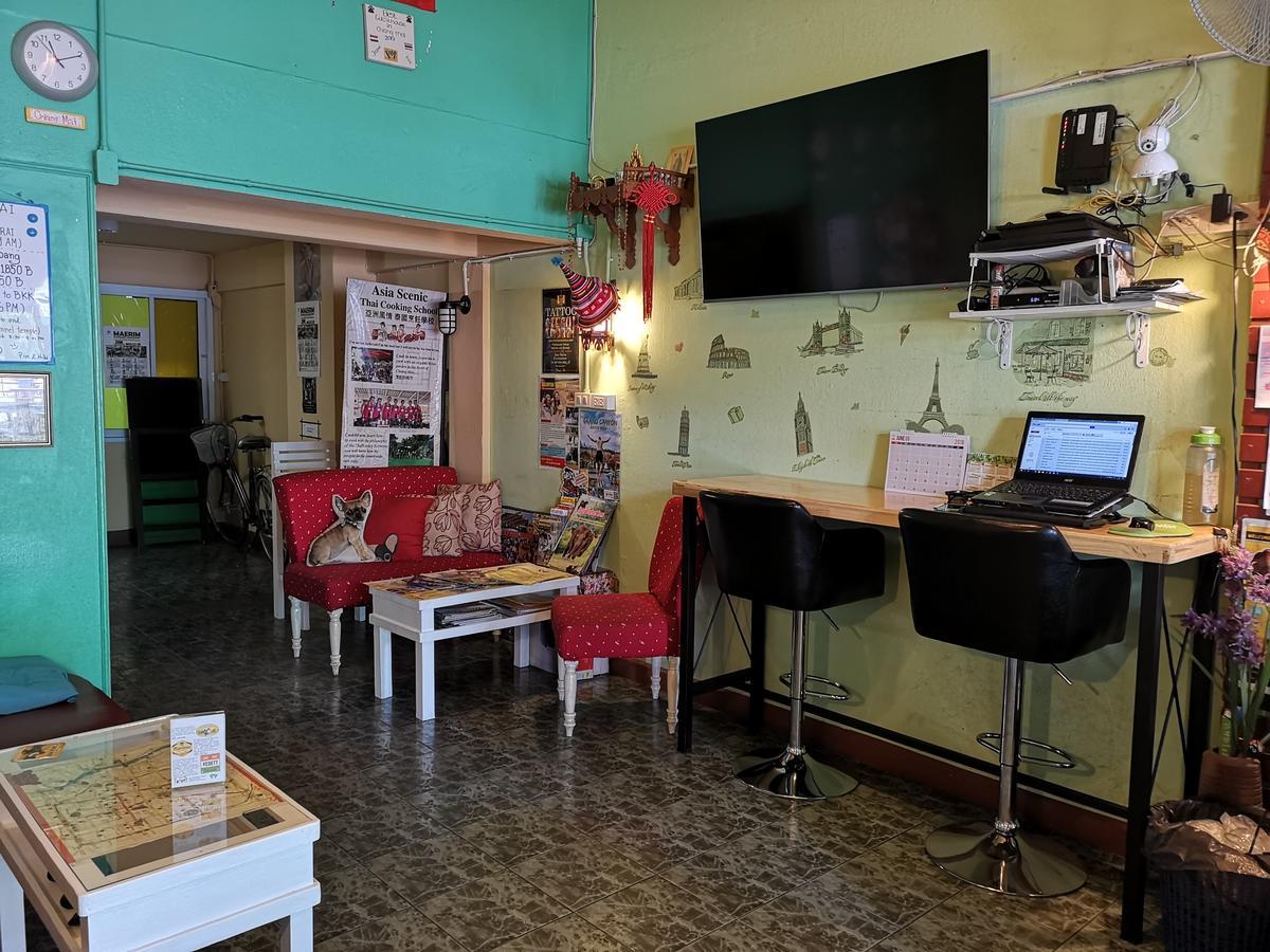 Pm Guesthouse Чиангмай Екстериор снимка